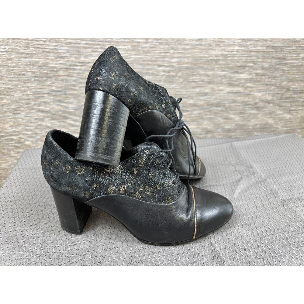 Eram Shoes Womens Size 8.5 Black Leather Lace Up Cap Toe Block Heel Pumps
